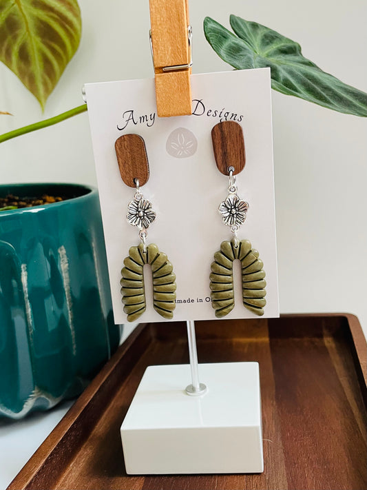 Army green arch dangle