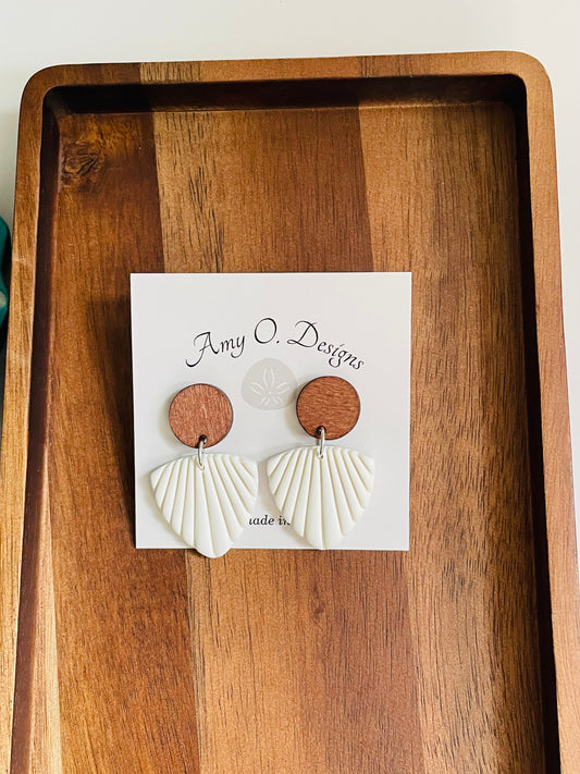 Fan dangles, multiple colors (red, white, yellow)