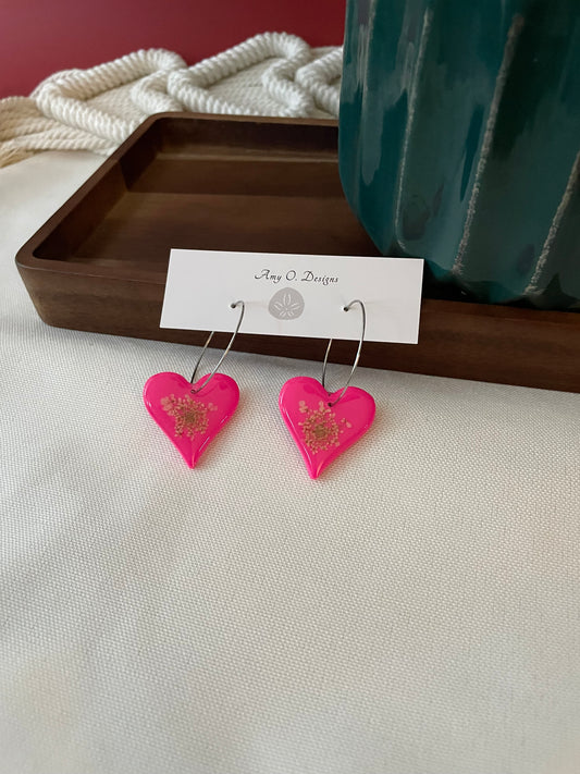 Heart dangle 2 color options