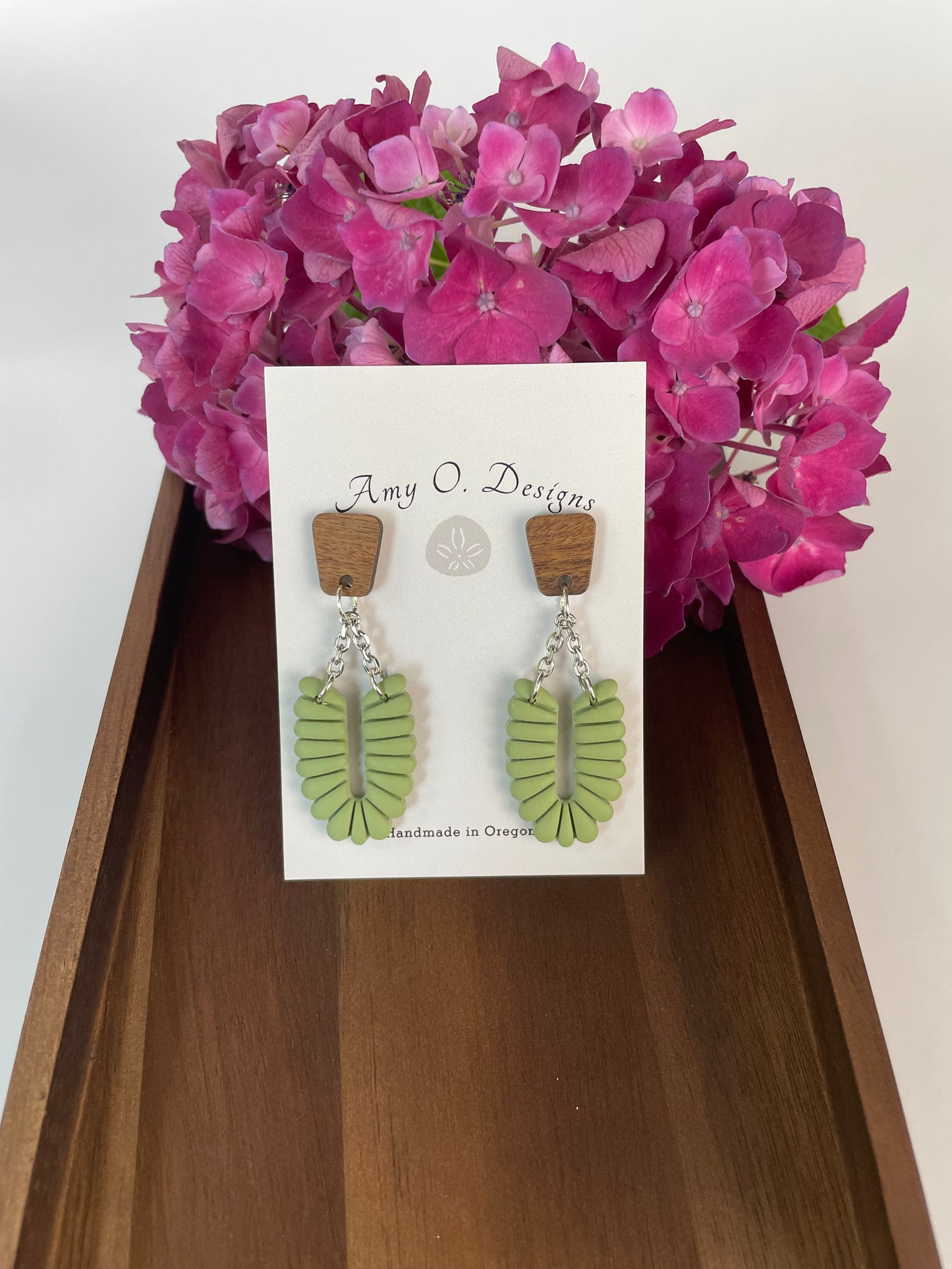 Green boho arch dangle-2 options